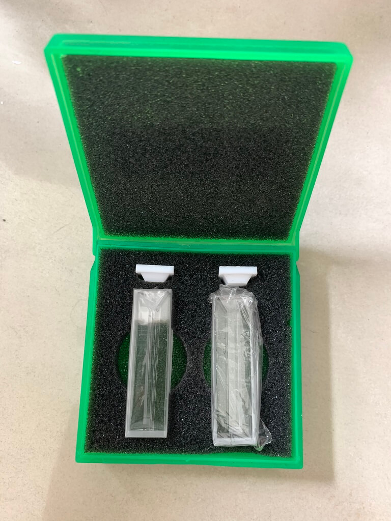 OPTIMA, 30006 Quartz 10(P) × 2 × 45  0.5 mL and 30007 Quartz 10(P) × 4 × 45  1.0 mL